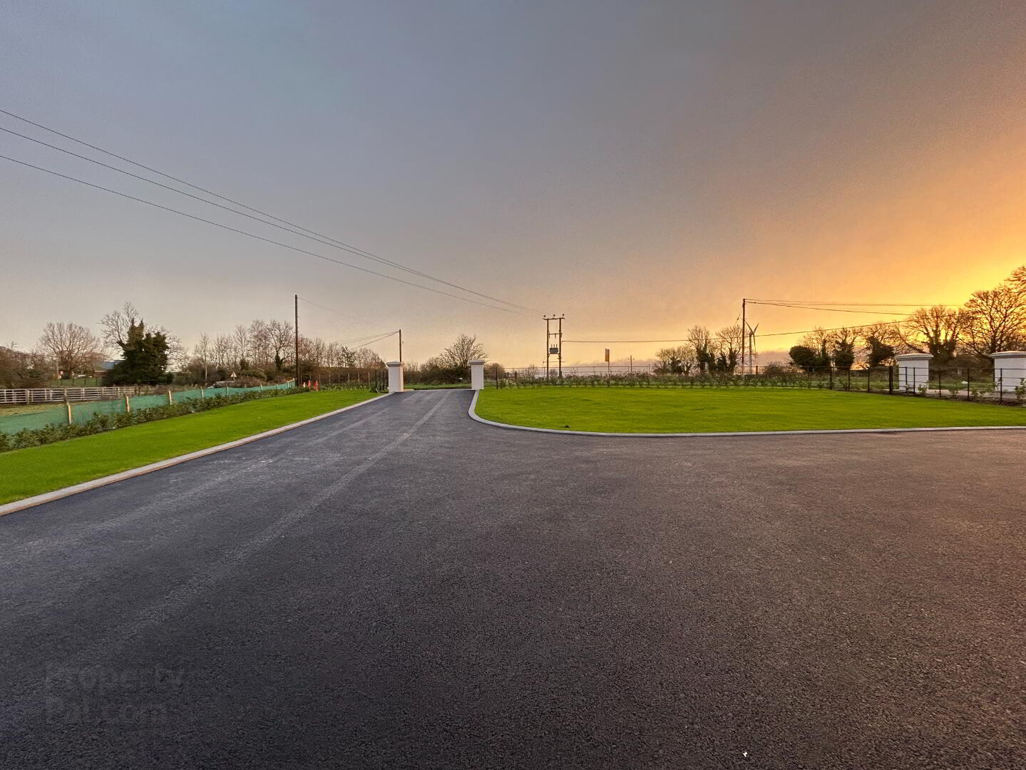 Newbuild + Double Garage, 22 Clonkeen Road 44 of 49