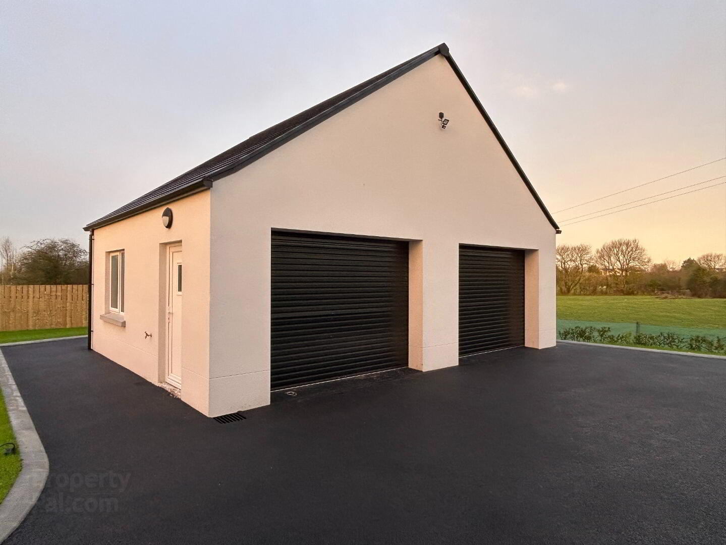 Newbuild + Double Garage, 22 Clonkeen Road 45 of 49