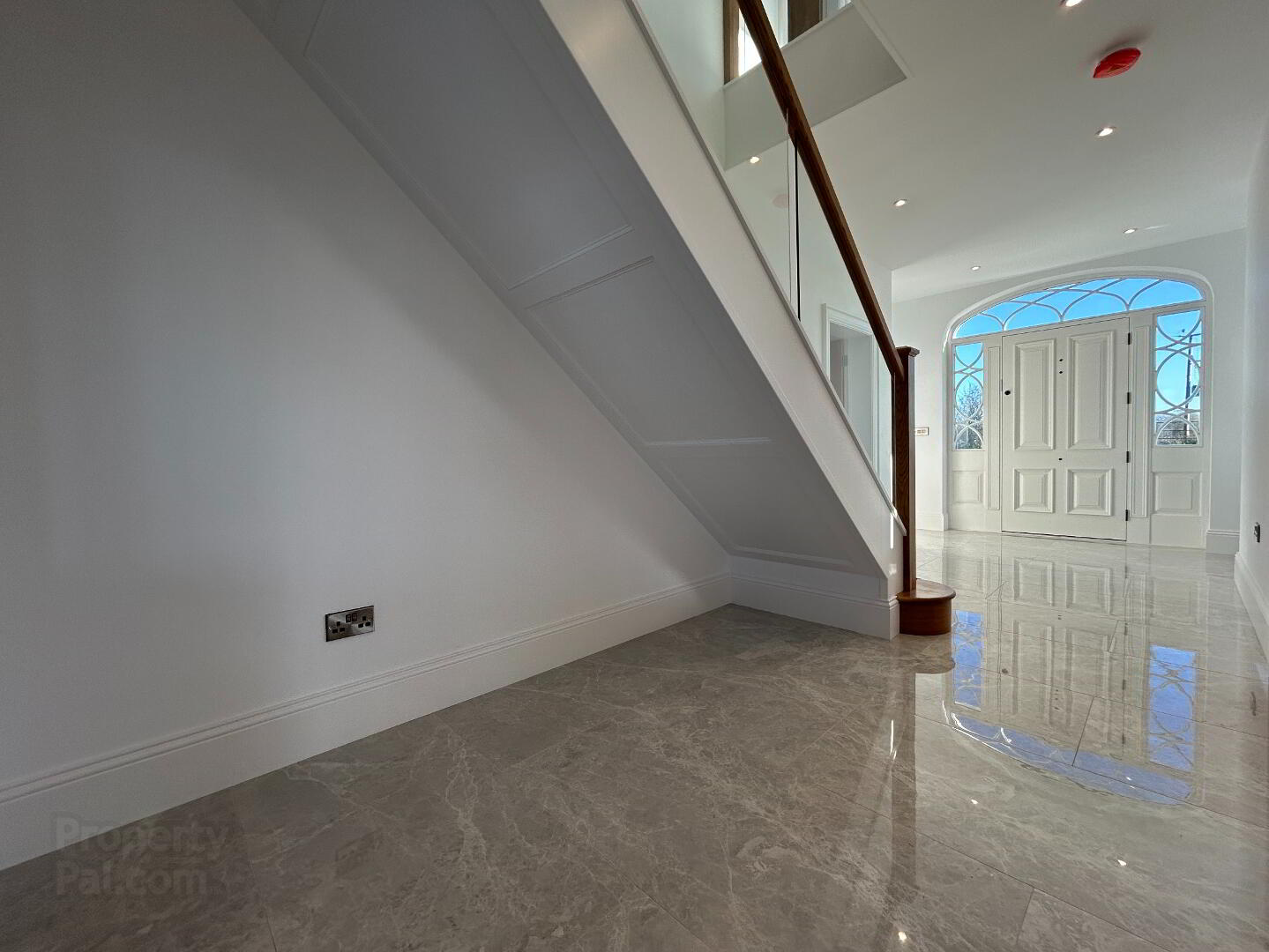 Newbuild + Double Garage, 22 Clonkeen Road 26 of 49
