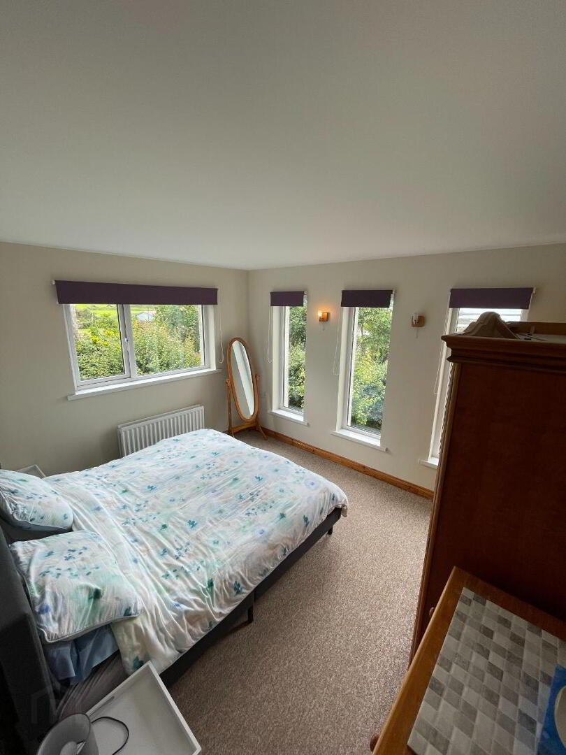 8 Sandeel Lane 6 of 16