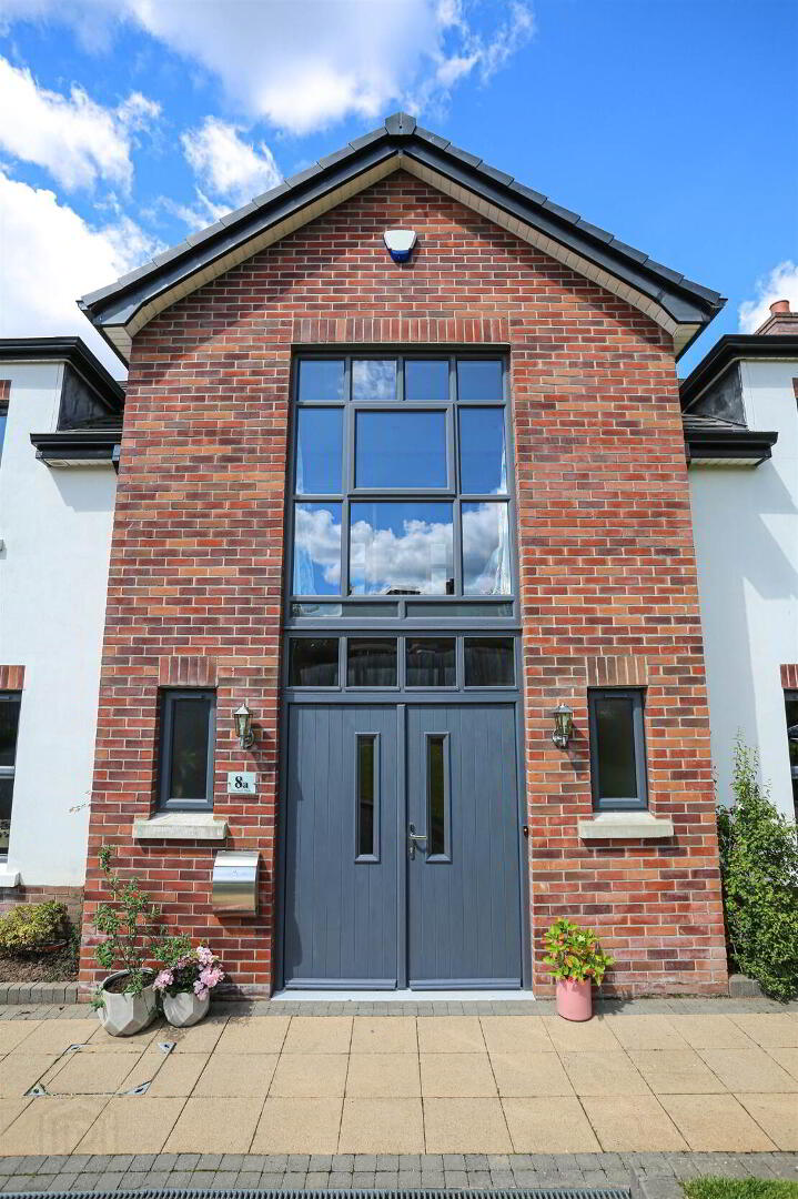 8a Massey Park, Belfast