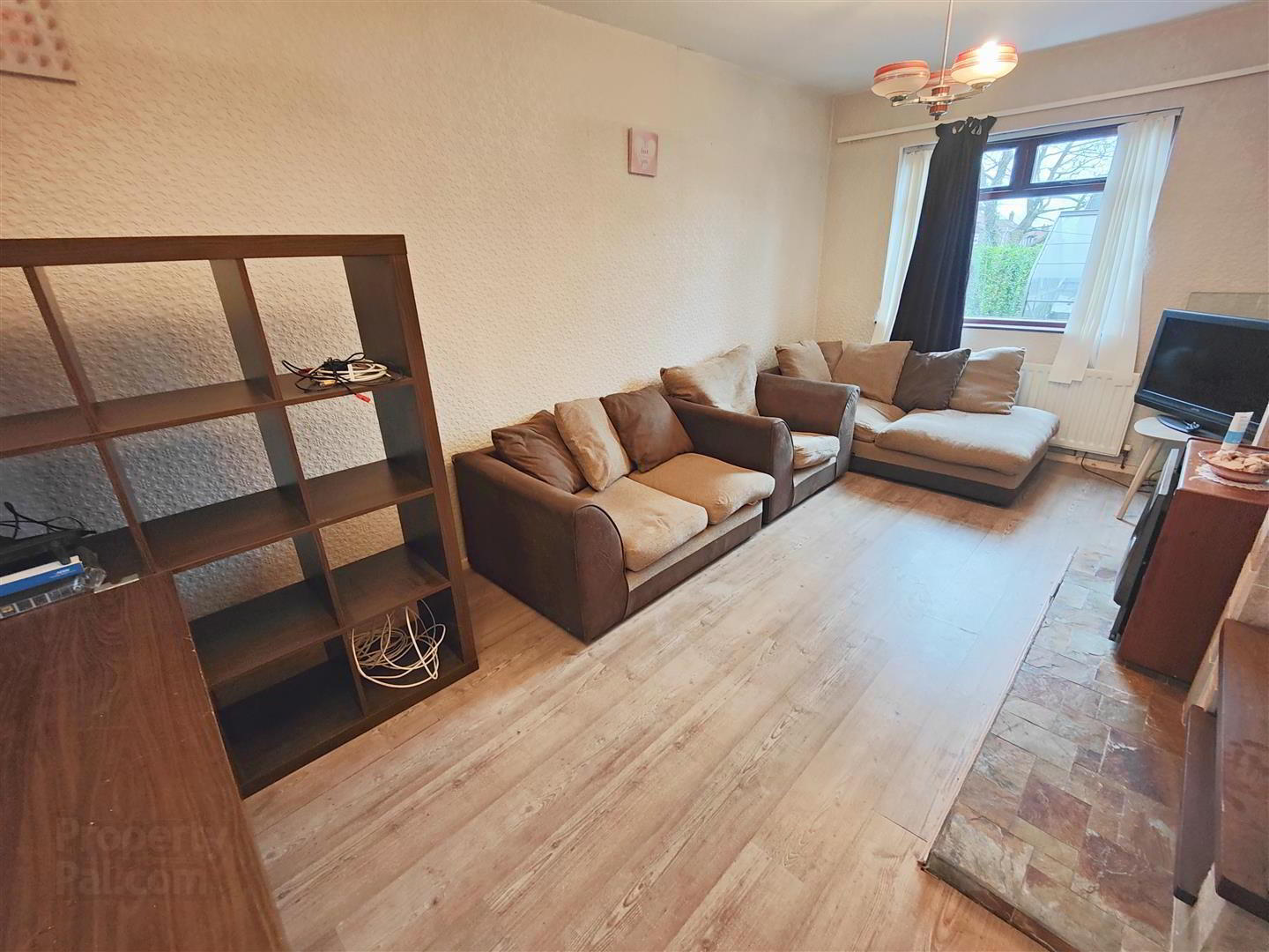 87 Ardoyne Road 5 of 25