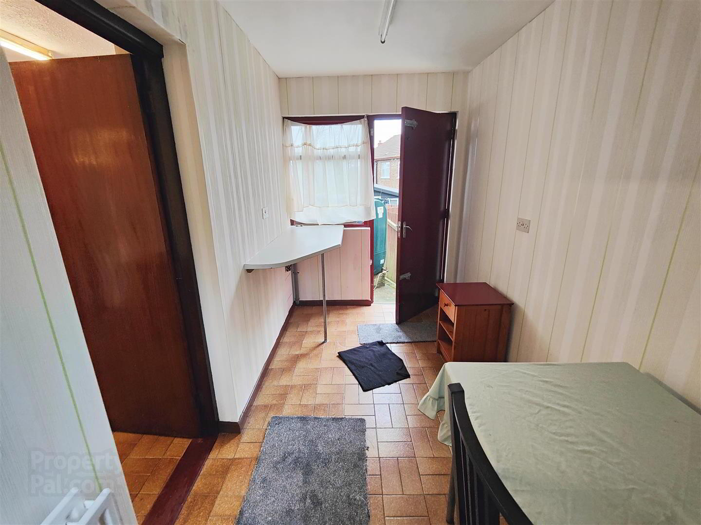 87 Ardoyne Road 10 of 25