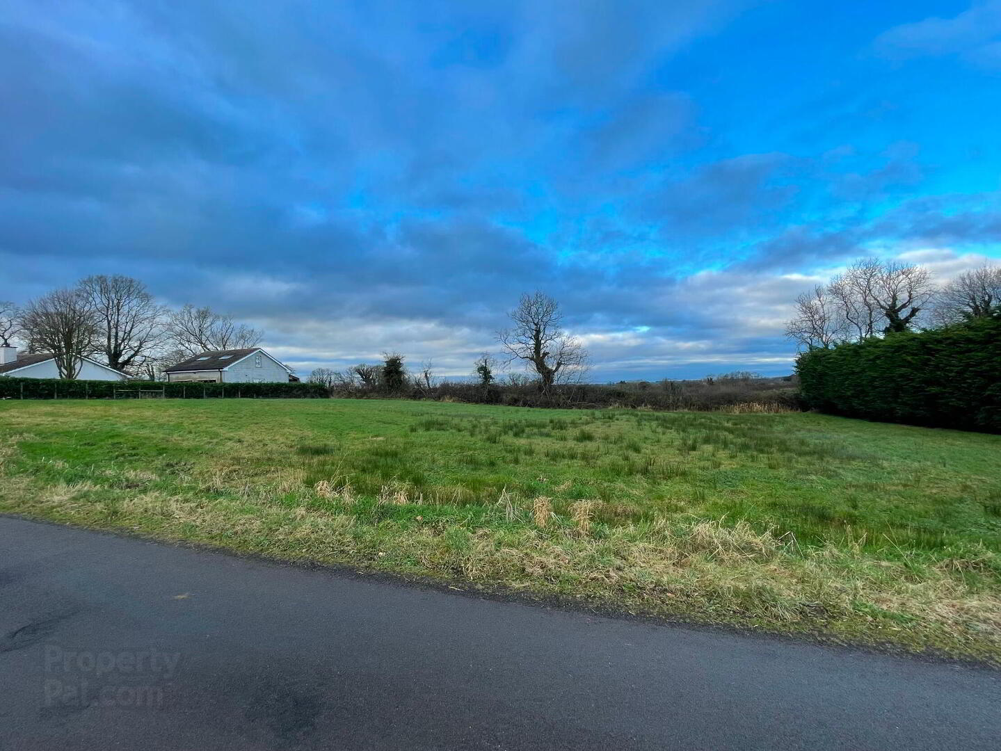 Site Between 5 And 9, Hillhead Road