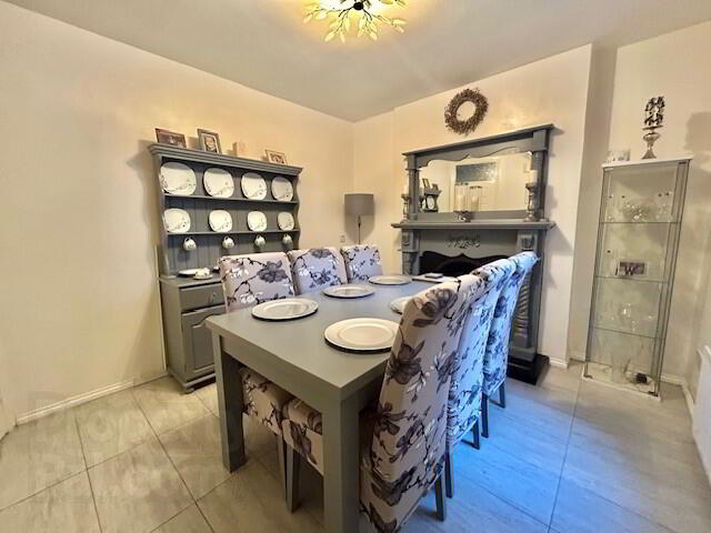 28 Mountjoy Street 4 of 12