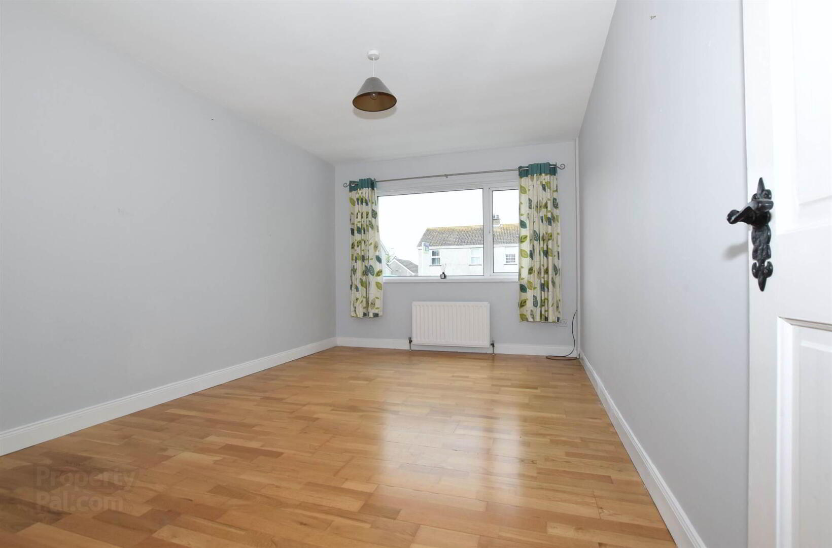 3 Church Road 14 of 26