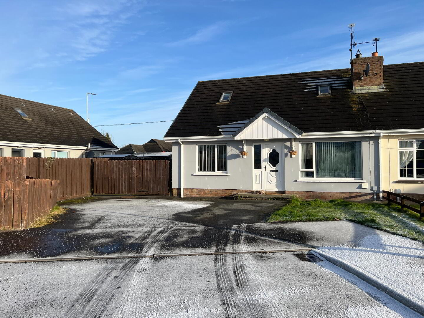 property description image
