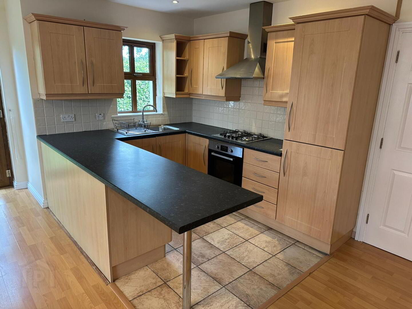 2 Craiglands Drive 6 of 11