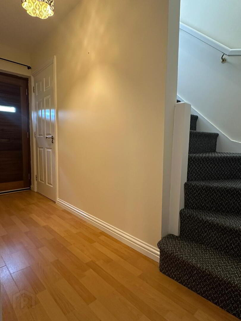 2 Craiglands Drive 3 of 11