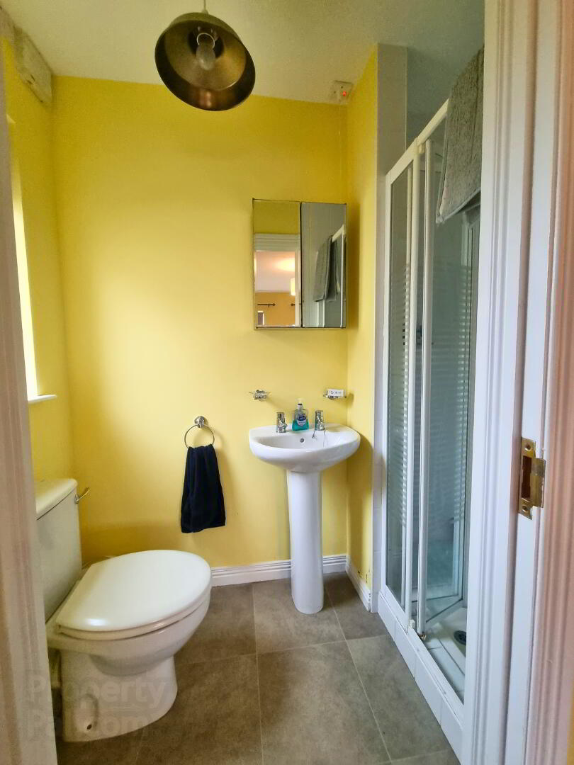 5 Ballintrae Cottages 12 of 19