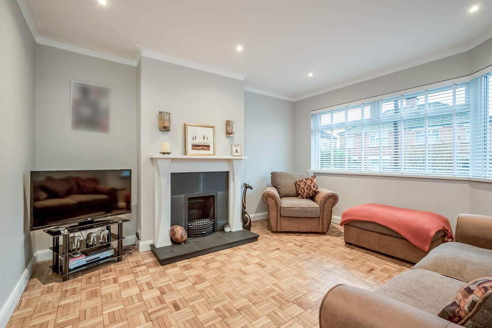 9 Tudor Avenue 7 of 33