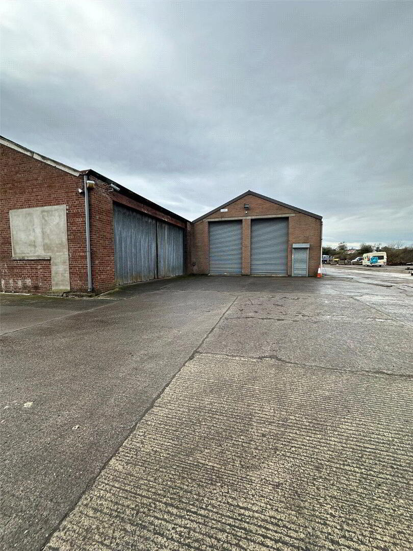 Unit 5, 14 Bellshill Road 8 of 9