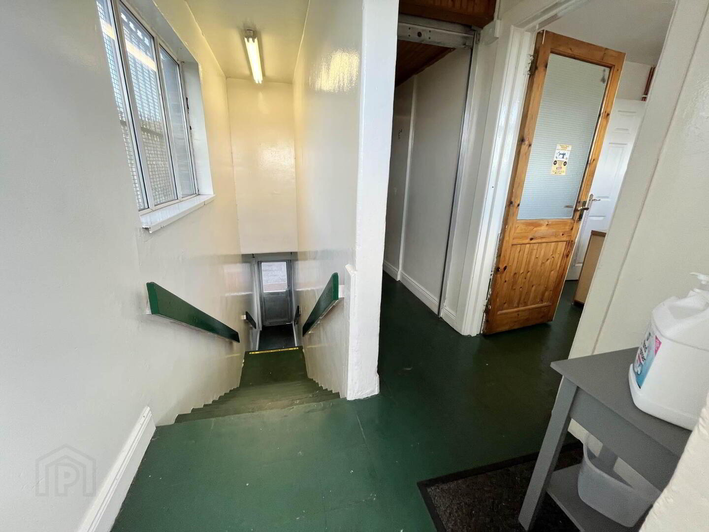 21 Brittons Parade, Unit B Whiterock 2 of 15