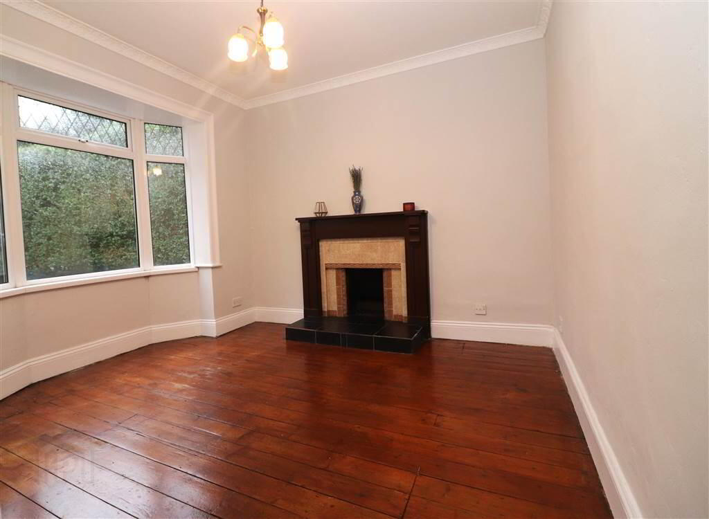 12 Ballinderry Road, Lisburn