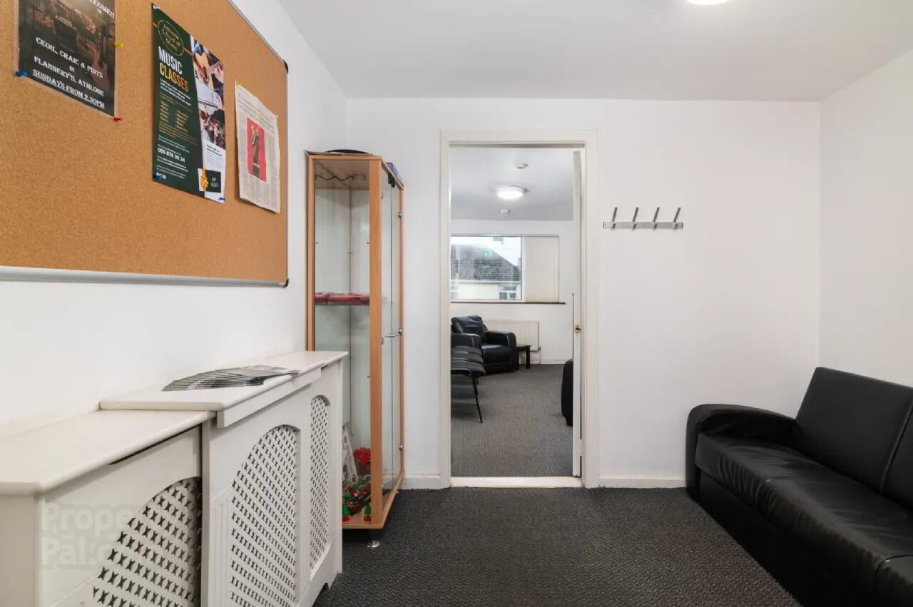 10 Castlemaine Street 10 of 20