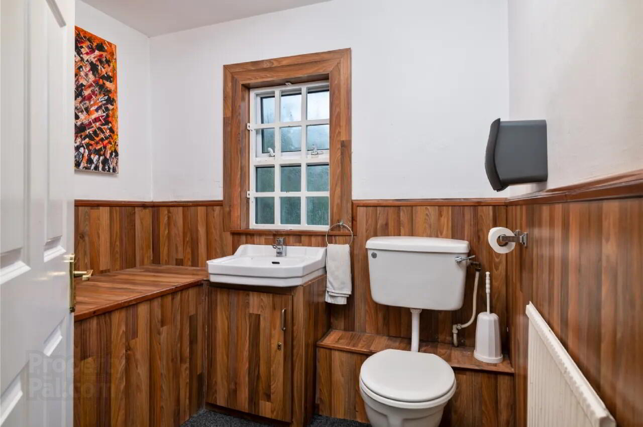 10 Castlemaine Street 14 of 20