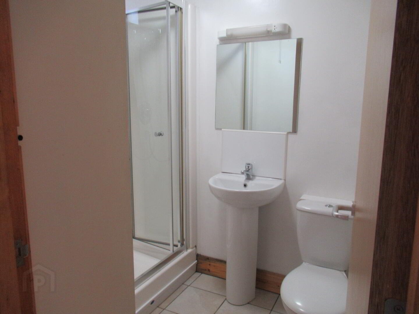 Unit 4, 42 Fitzroy Avenue 7 of 7