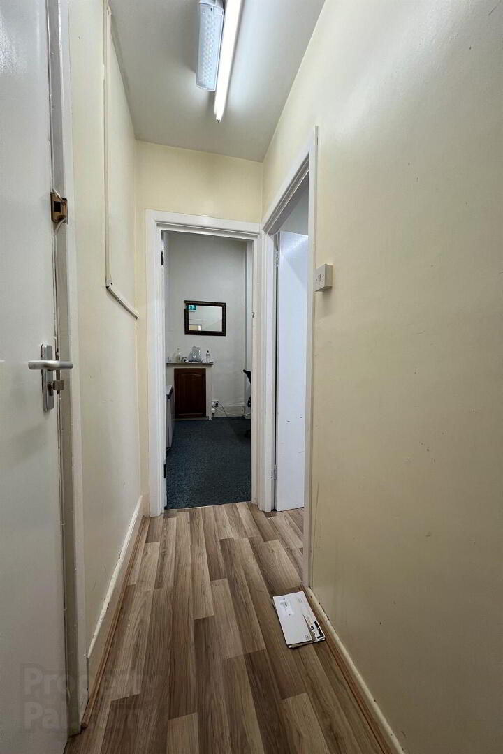 36a Ormeau Road 6 of 6