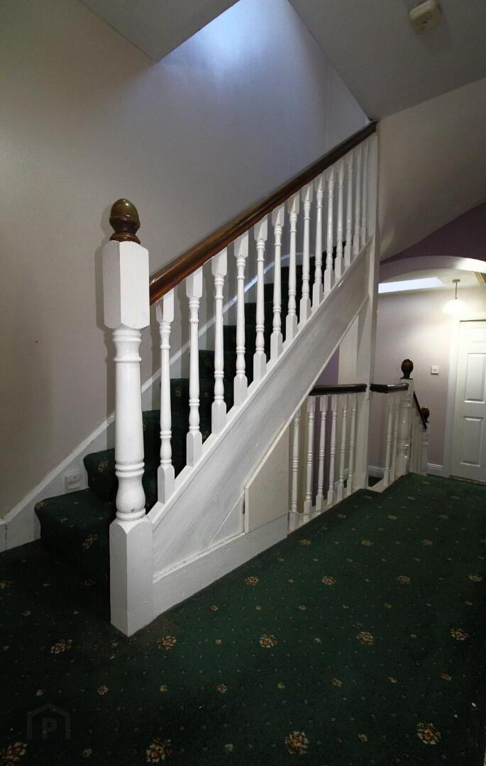 4 Western Terrace 16 of 20