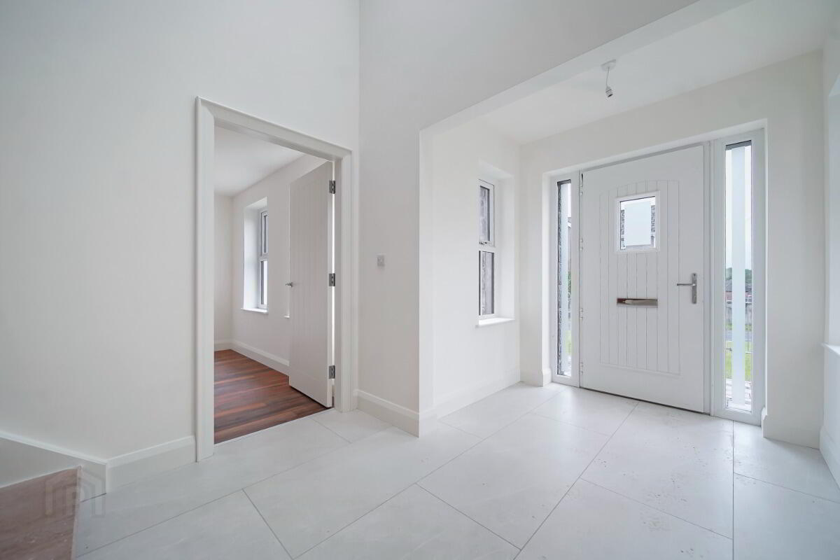 2 Esker Road 10 of 47