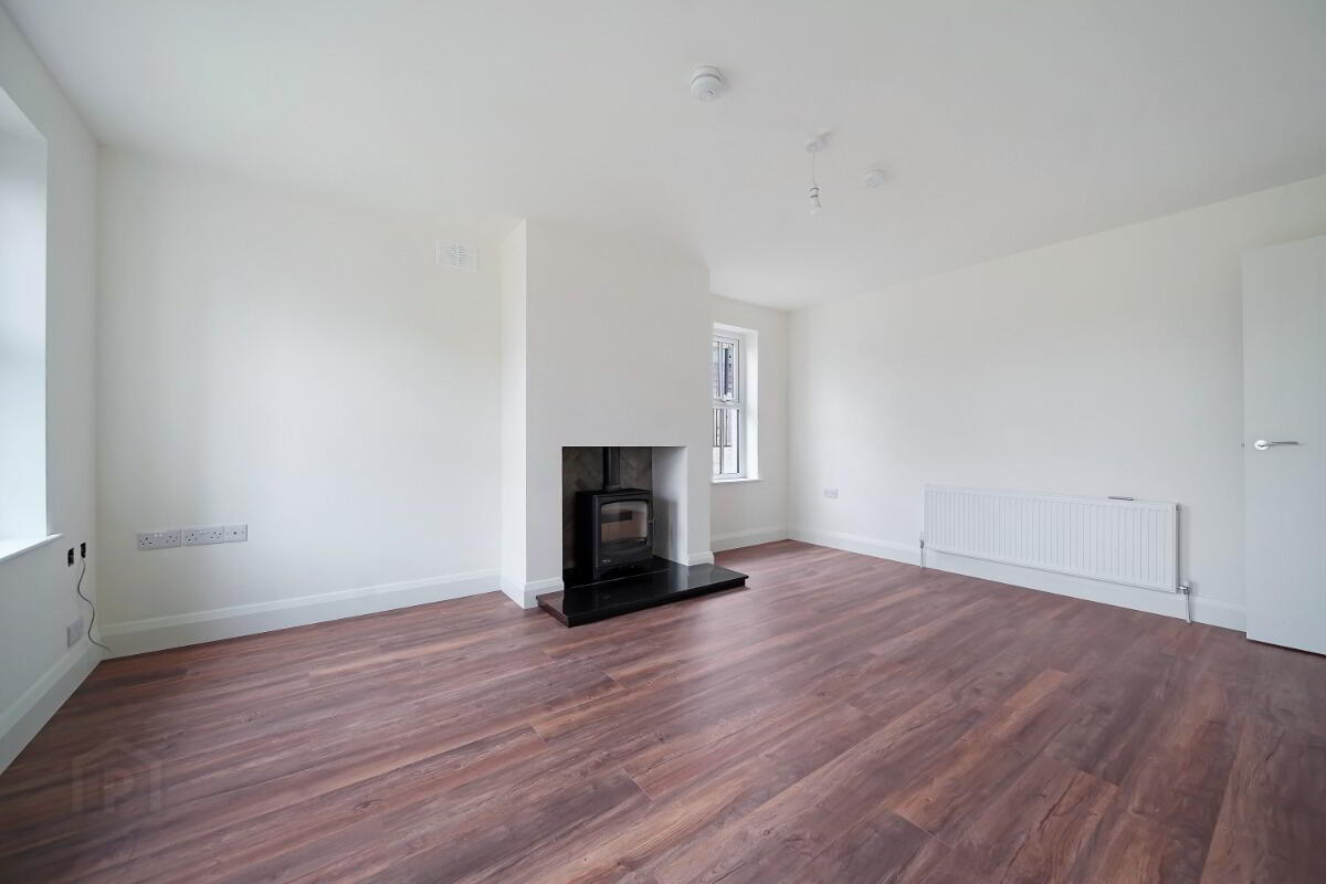 2 Esker Road 15 of 47