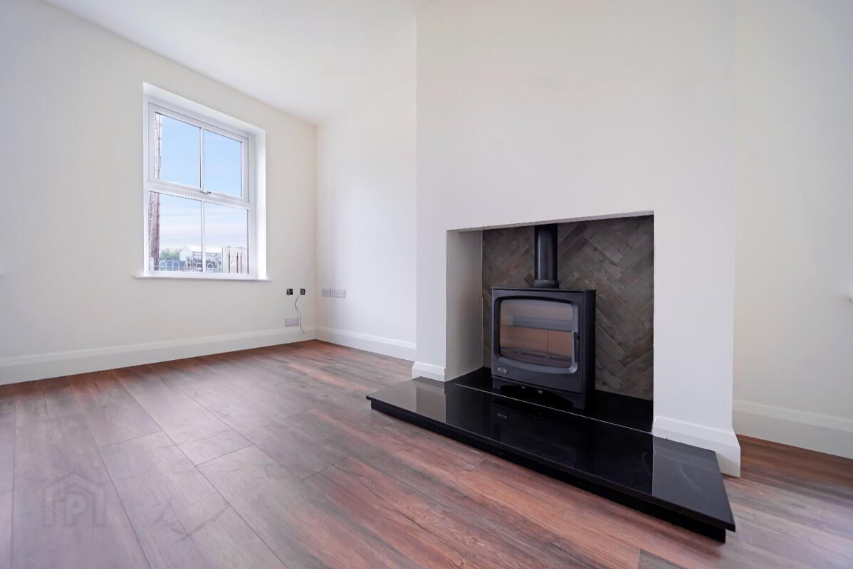 2 Esker Road 16 of 47