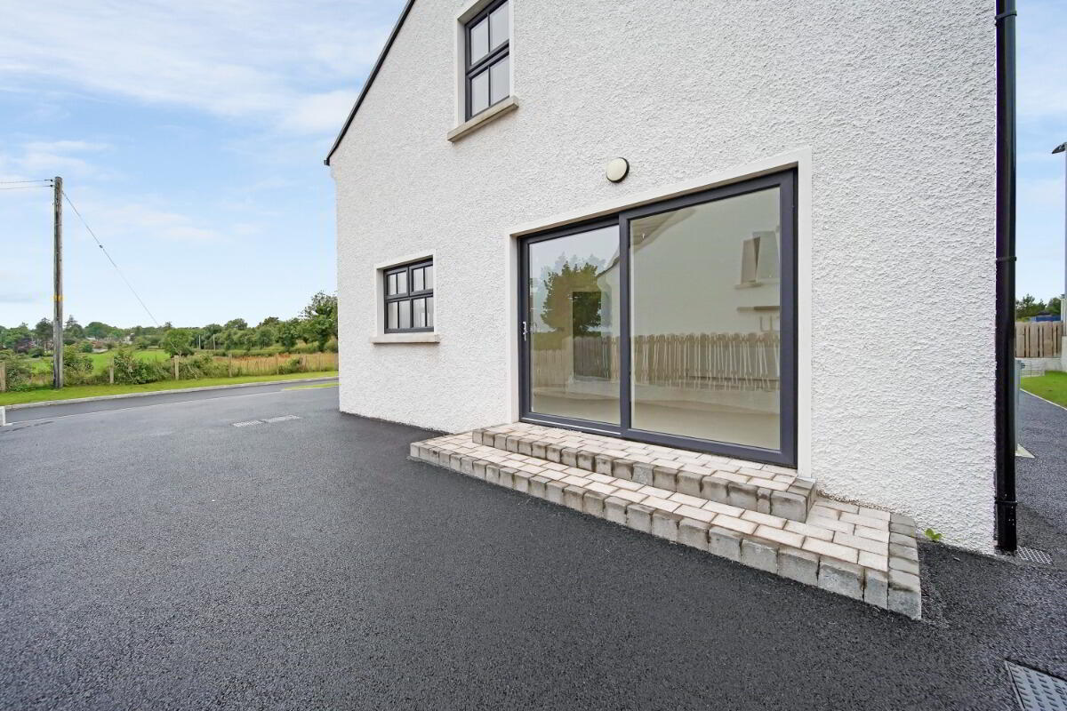 2 Esker Road 45 of 47