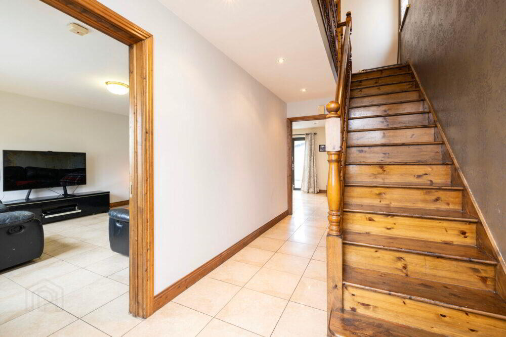 6 Glasnamana Place 4 of 22