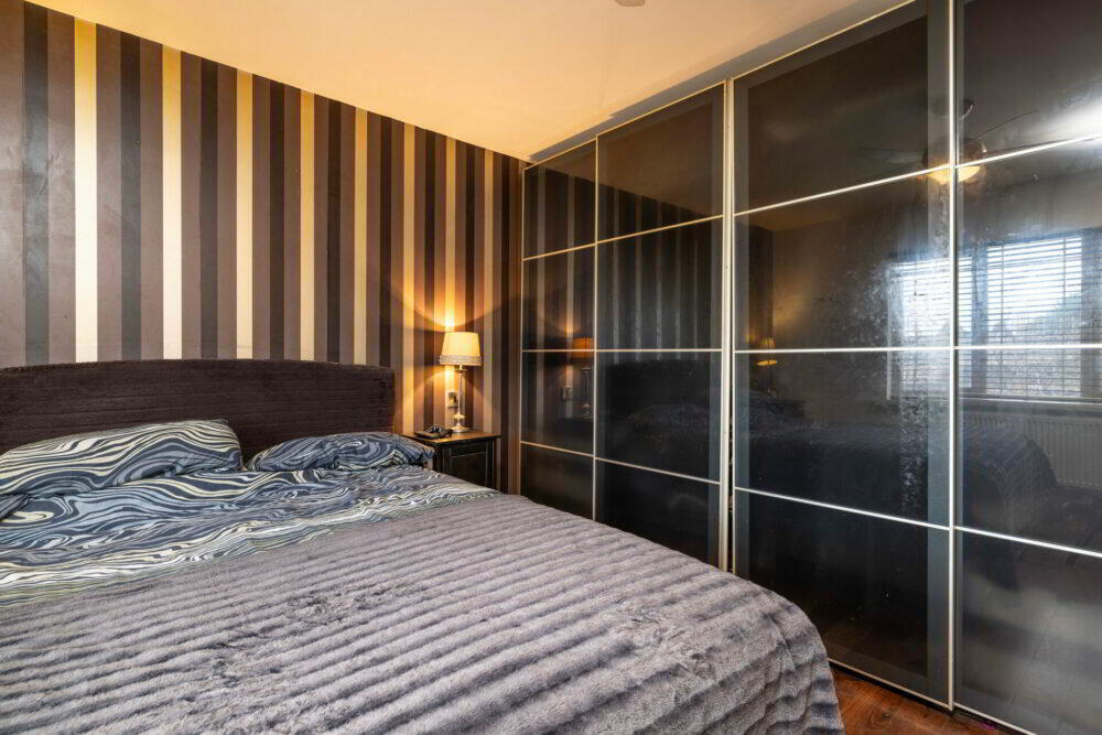 6 Glasnamana Place 18 of 22