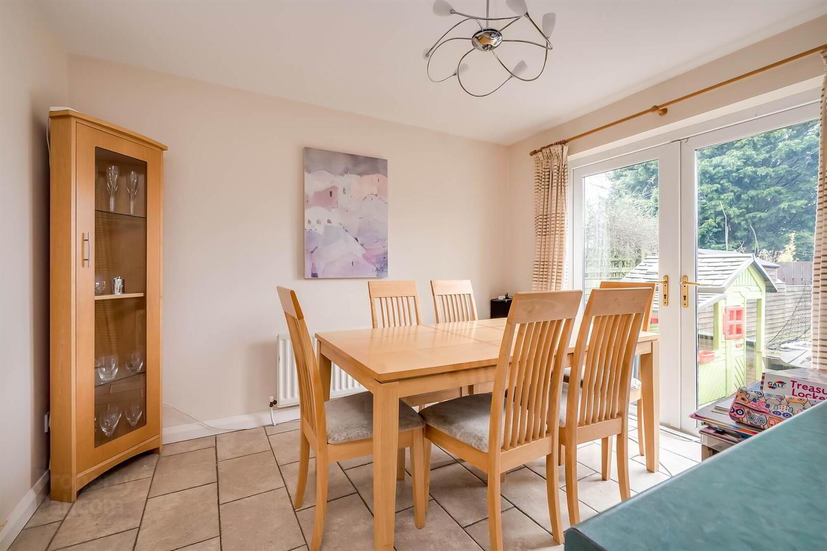 12 Ashmount Park 9 of 23
