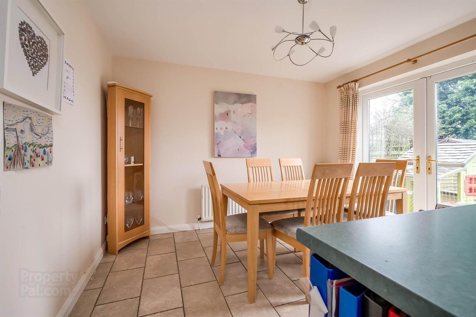 12 Ashmount Park 8 of 23