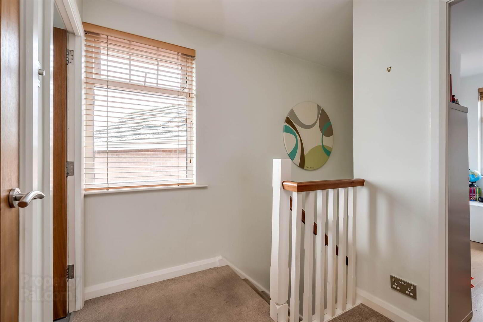 12 Ashmount Park 19 of 23