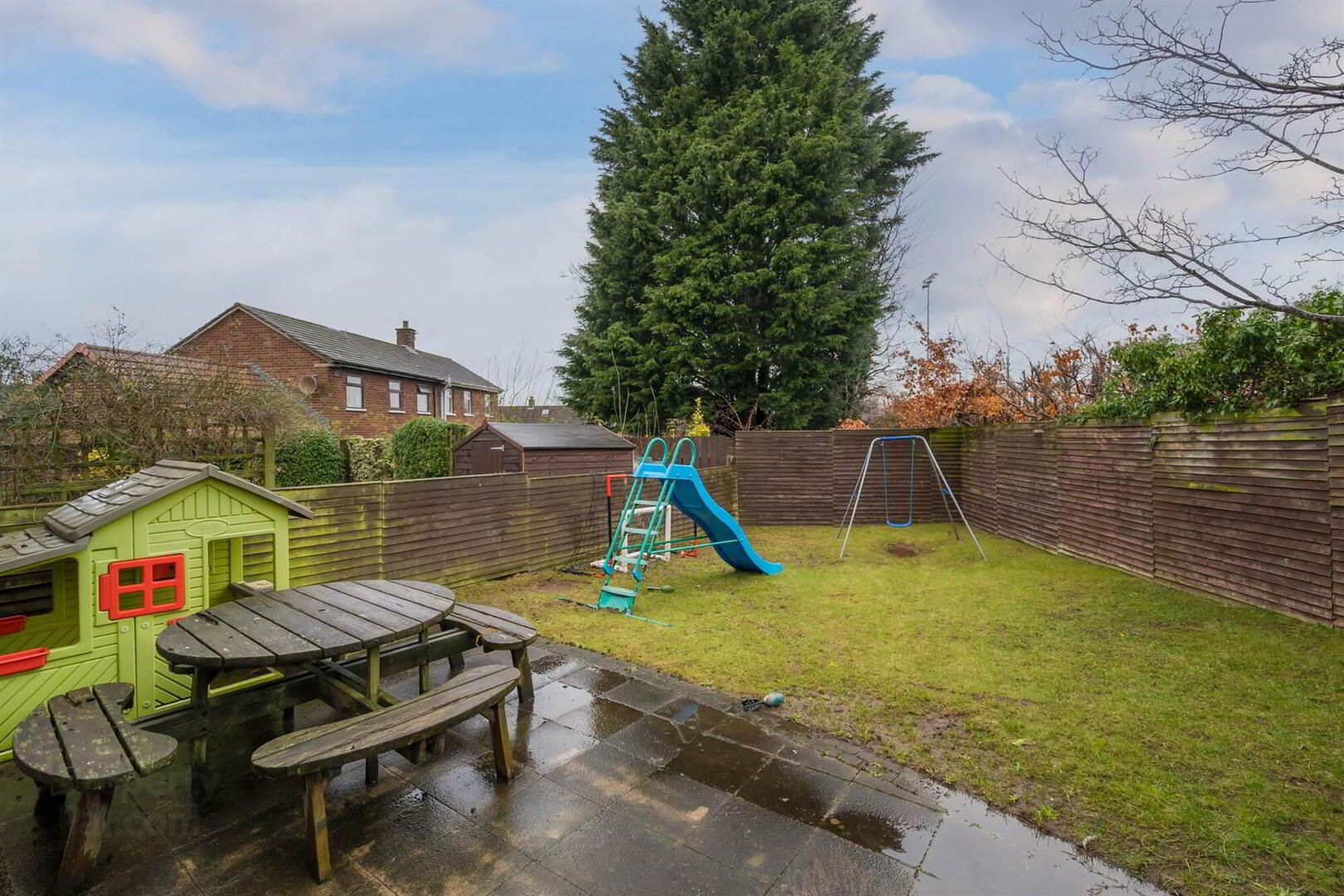 12 Ashmount Park 21 of 23