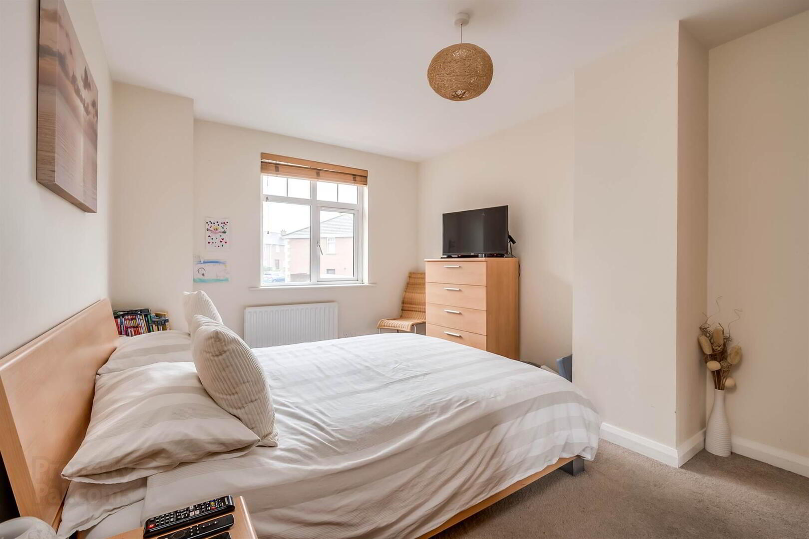12 Ashmount Park 16 of 23