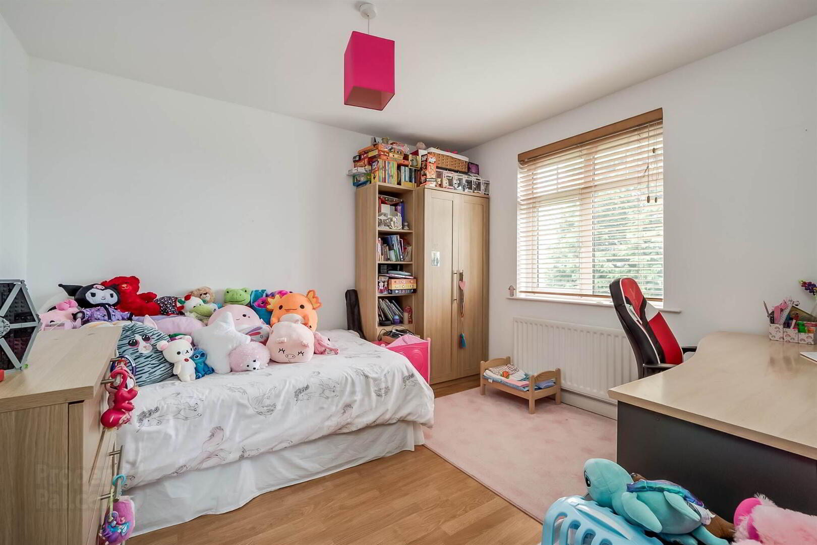 12 Ashmount Park 15 of 23