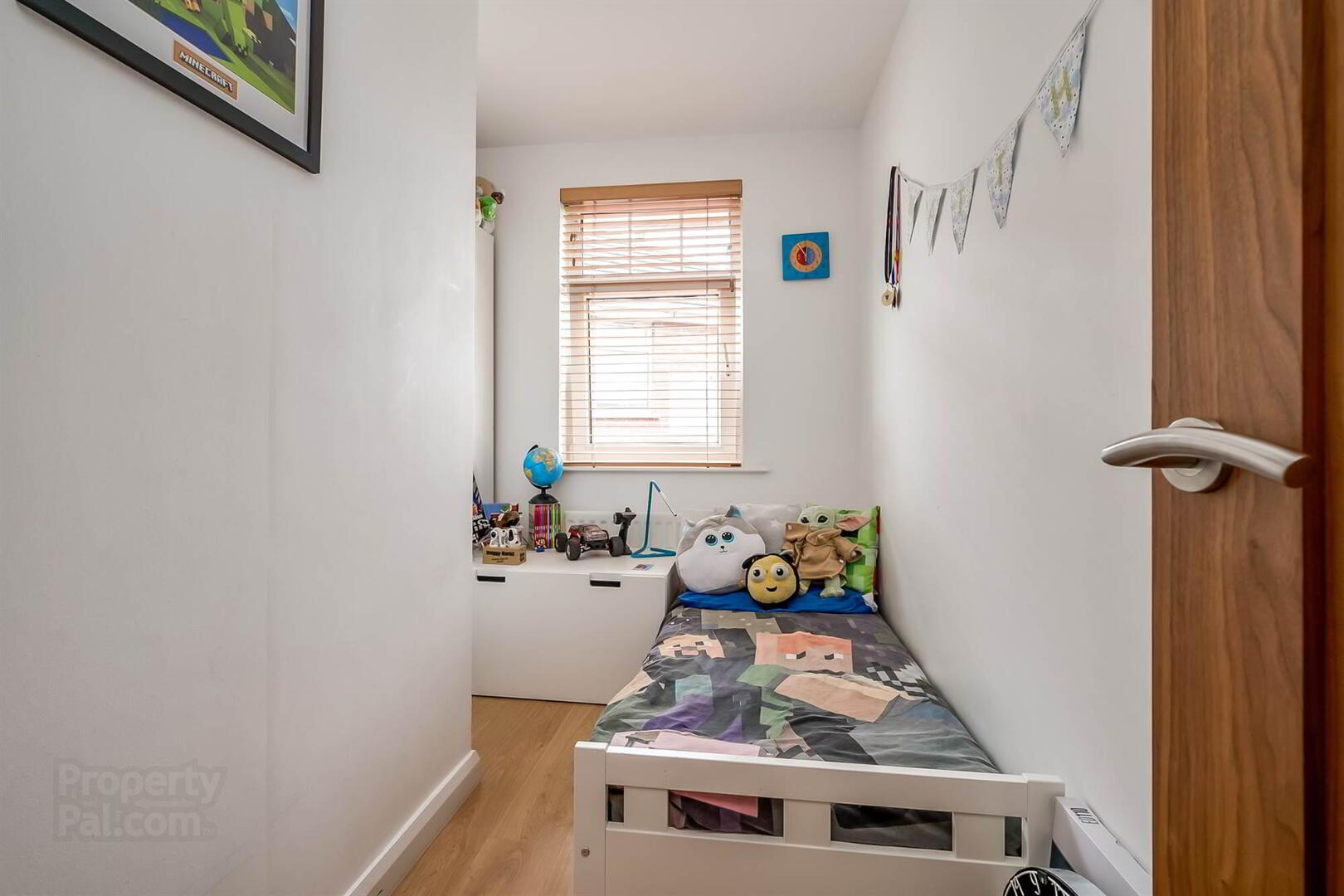 12 Ashmount Park 18 of 23