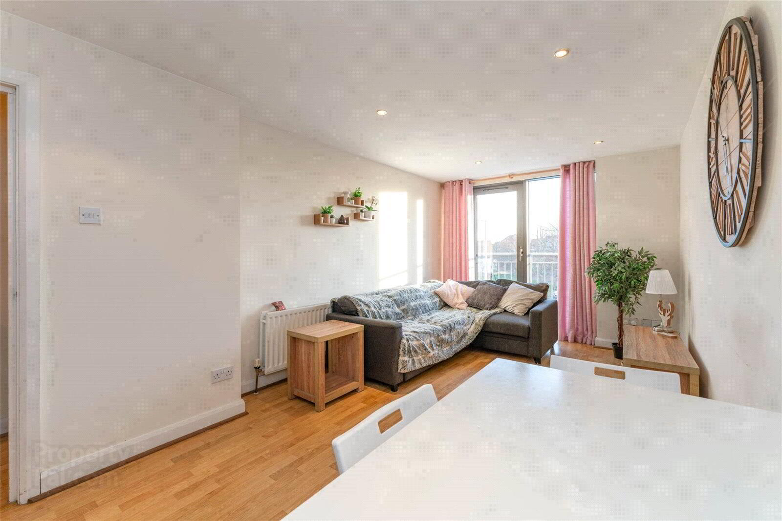 Flat 205 The Lucas Building, 1-3 Ormeau Avenue 6 of 9