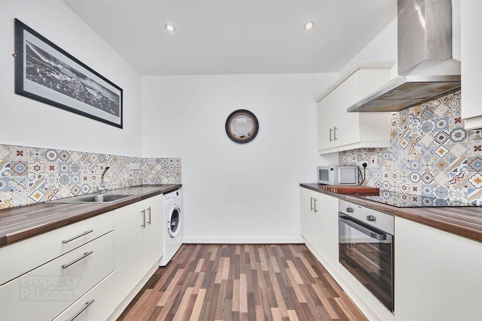 Apartment 2 27 Eglinton Street 6 of 15