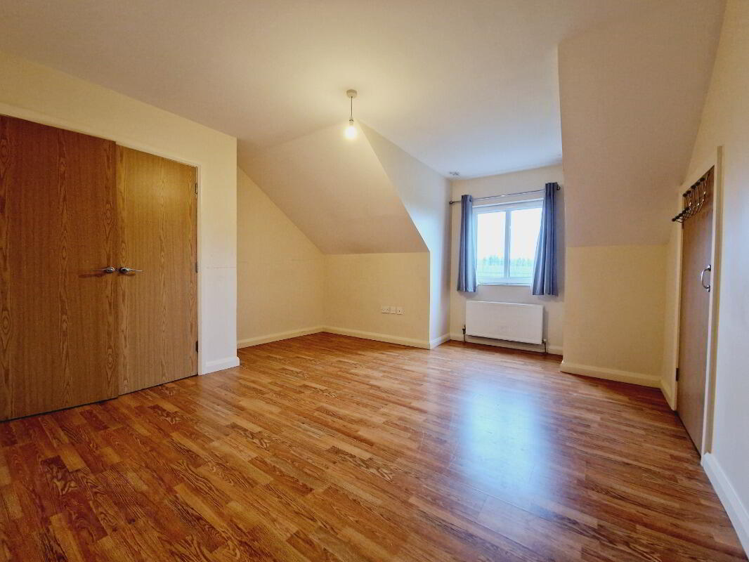 11 Highfield Close 9 of 10
