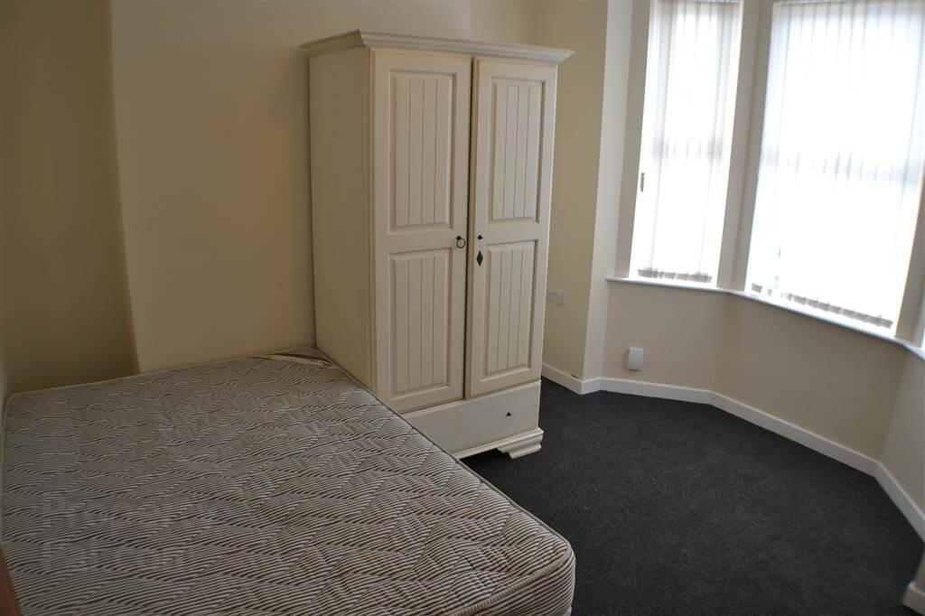 9 Lisburn Avenue 5 of 9