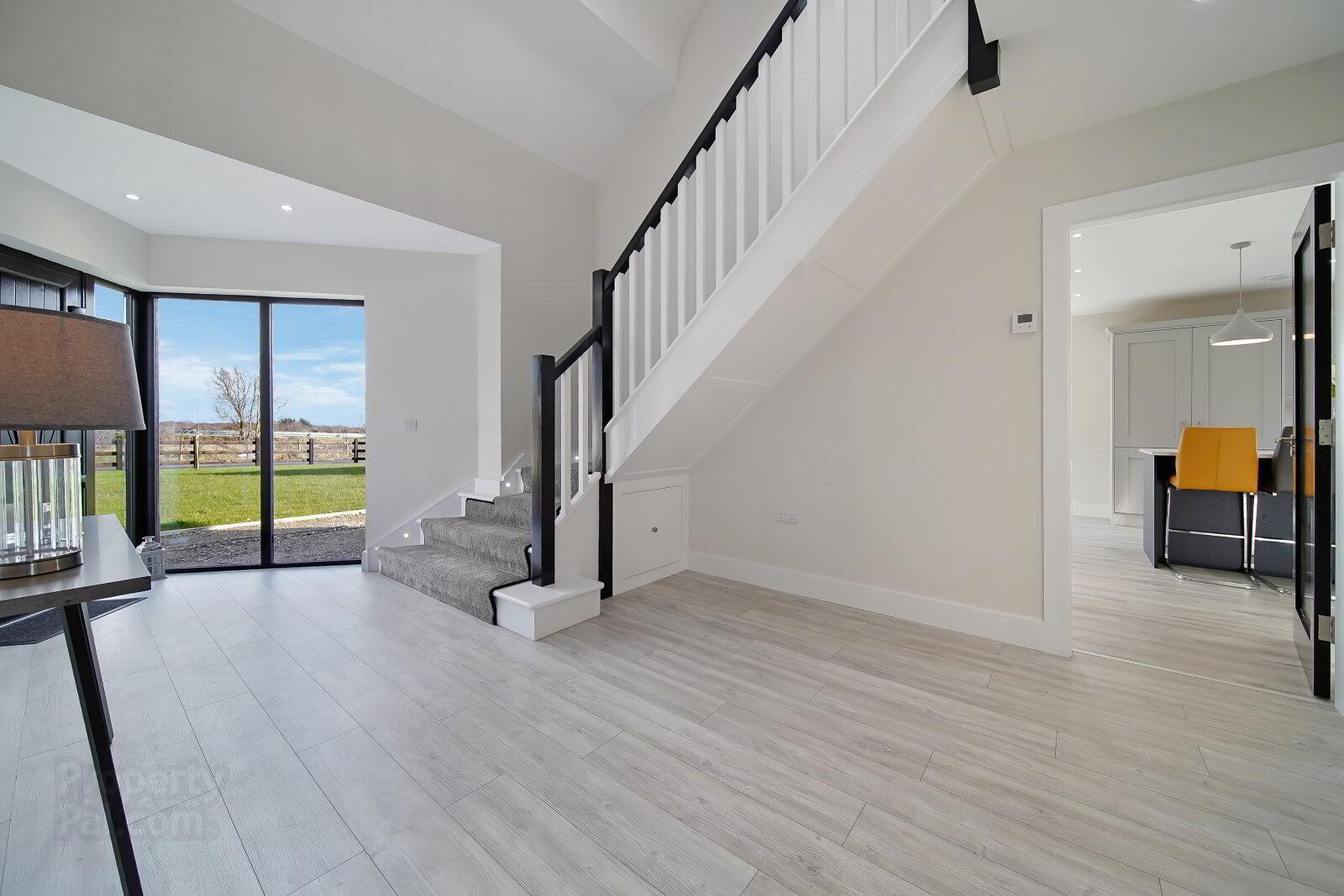 property description image