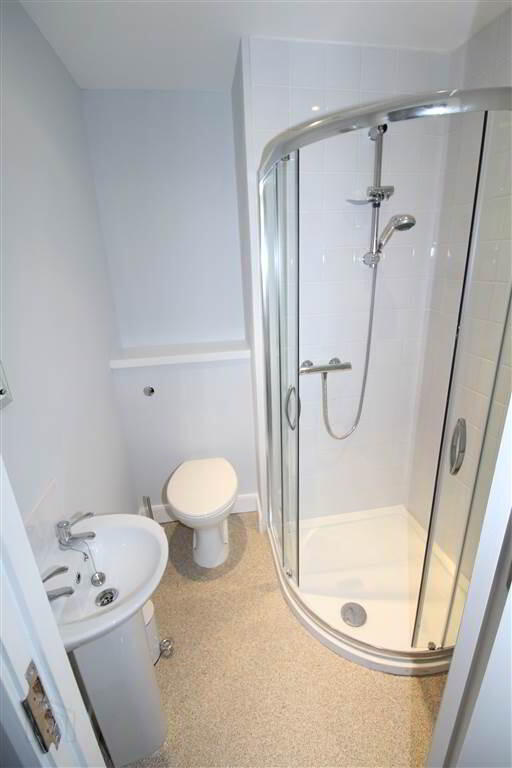 401 College Court Central, 56 King Street 7 of 9