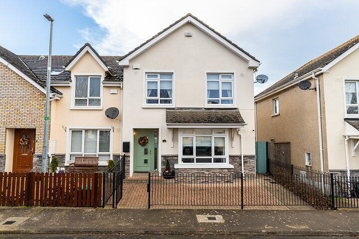 1 Gracemeadow Court 2 of 21