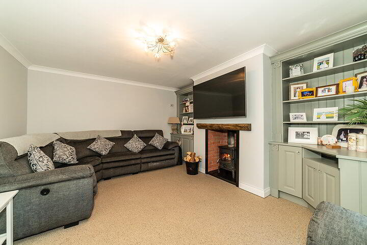 1 Gracemeadow Court 6 of 21