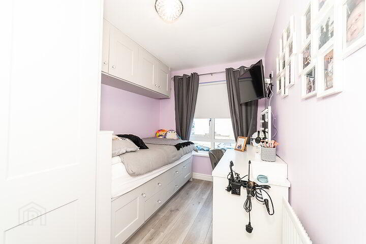 1 Gracemeadow Court 14 of 21