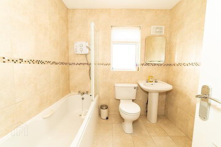 1 Gracemeadow Court 15 of 21