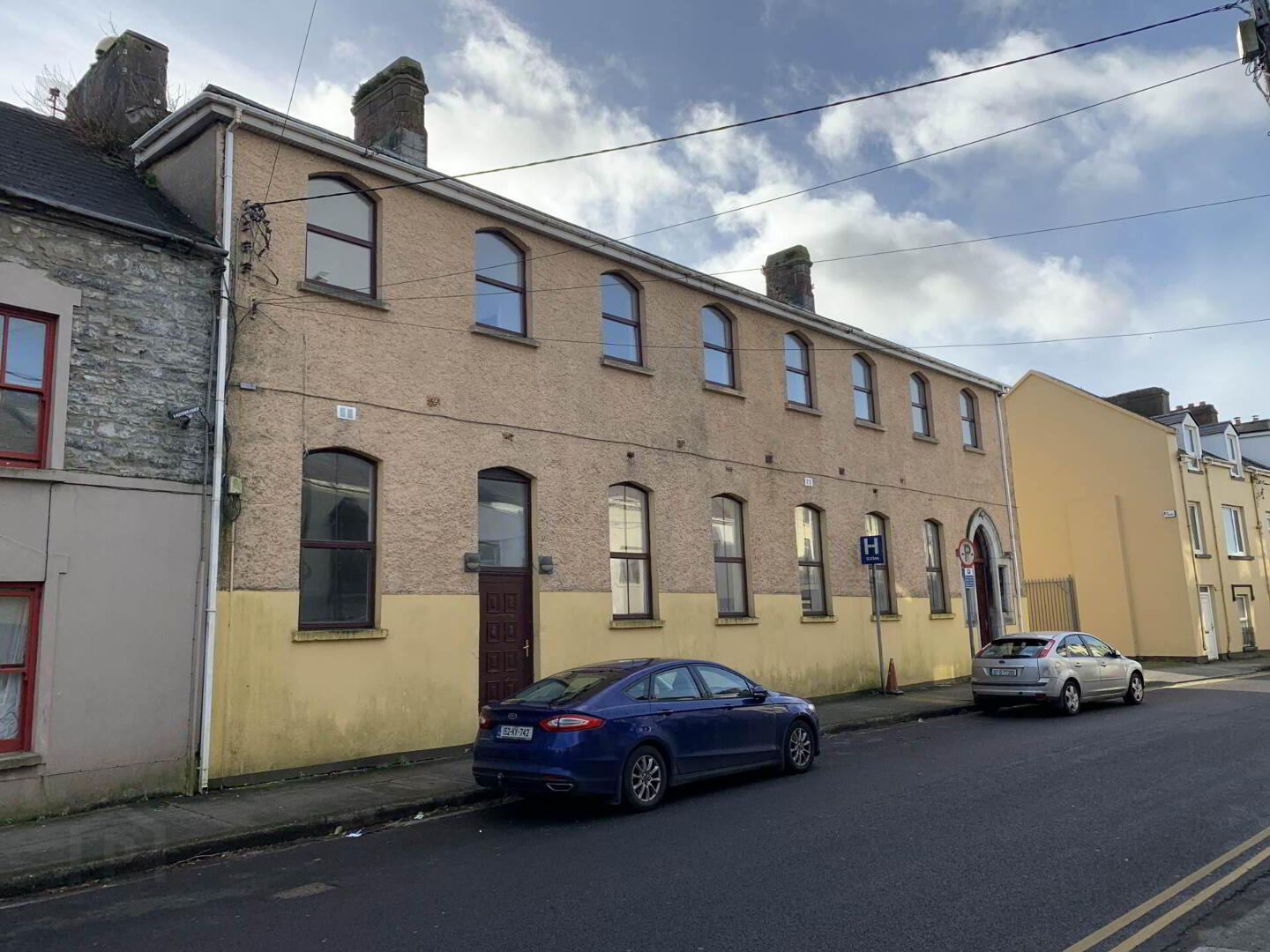 The Old Schoolhouse, Strand Street 2 of 28
