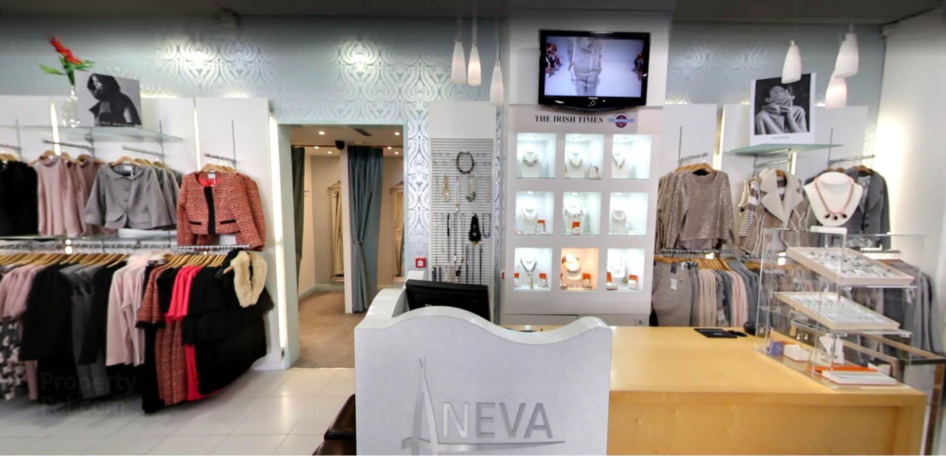 Aneva Boutique