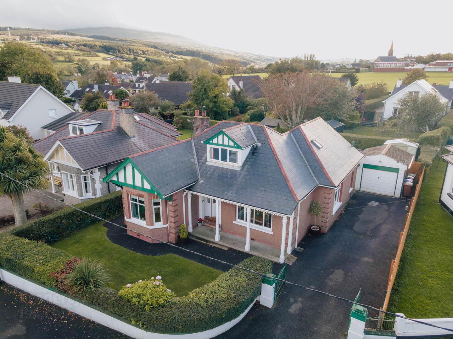 Bowlane, 29 Strandview Road 1 of 49