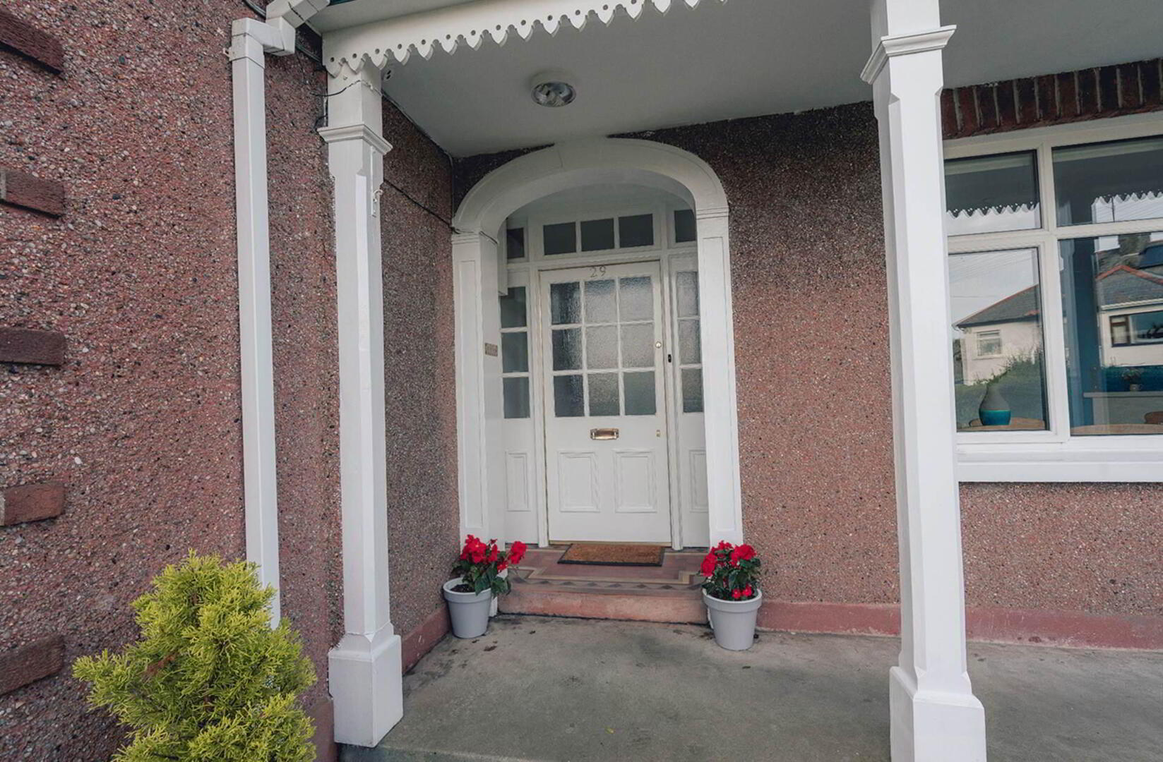 Bowlane, 29 Strandview Road 5 of 49